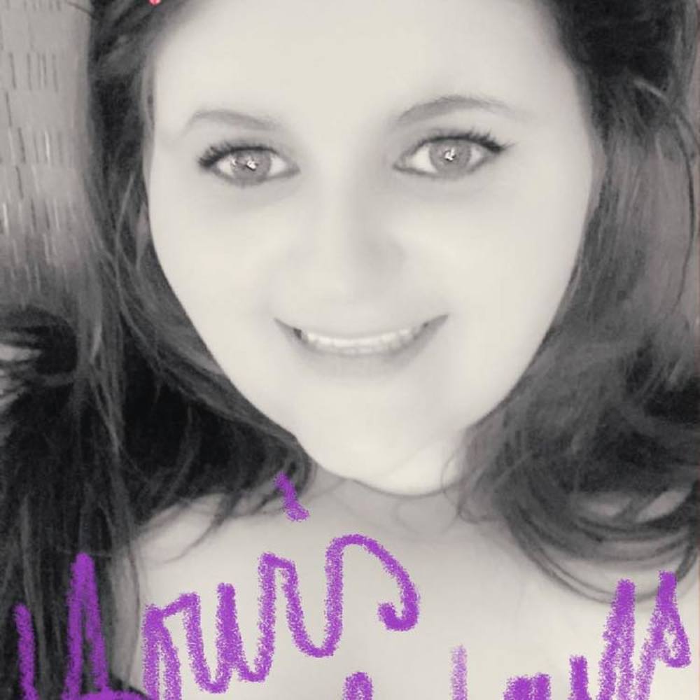 Meet your Posher, Deanna